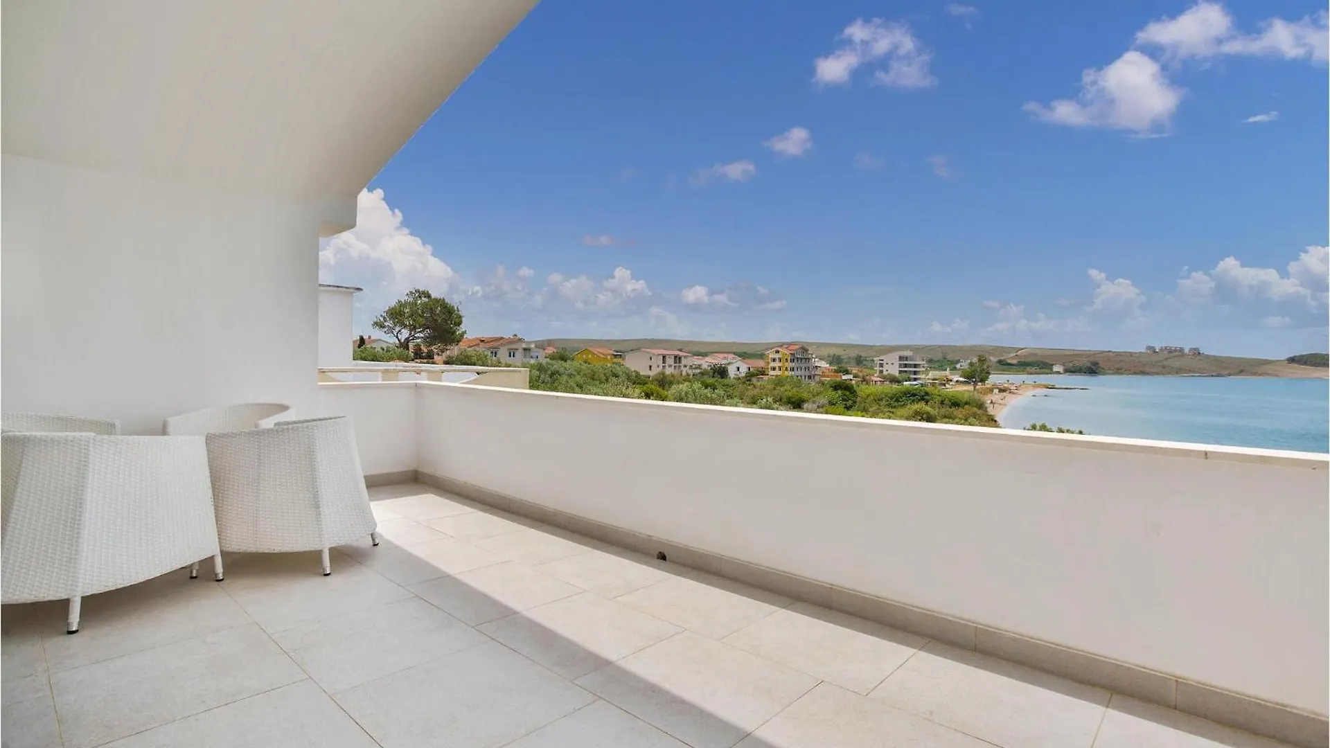 Lovely Home In Povljana With House Sea View